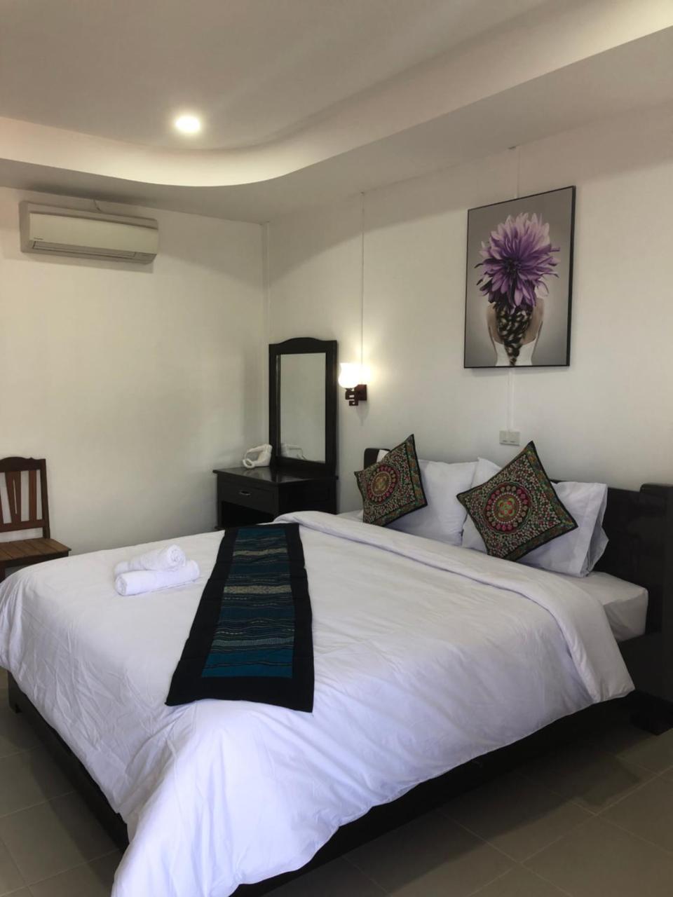 Jasmine Vangvieng Hotel Ванг-Виенг Экстерьер фото
